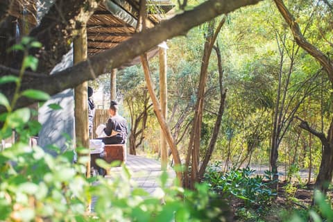 Indaba Hotel, Nail salon