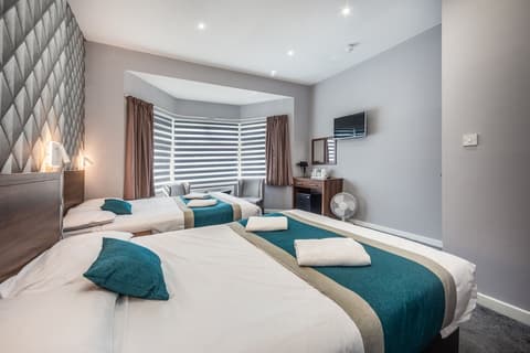 King Solomon Hotel, Room