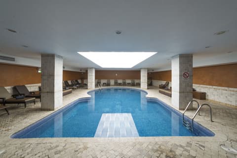 Eco Hotel Vila Galé Albacora, Indoor pool