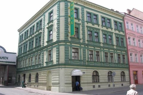 La Boutique Hotel, Exterior