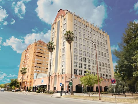 Hotel Vértice Sevilla, Front of property