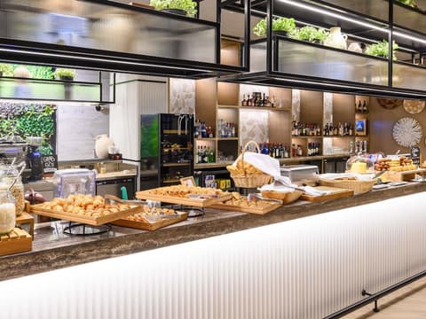 ibis World Trade Centre Dubai, Restaurant