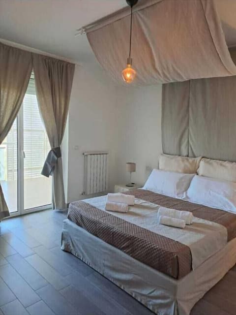 Airport bari deluxe, Room