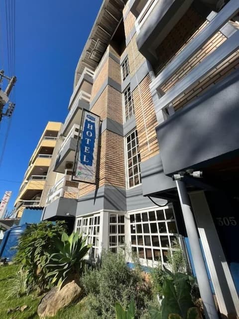 Hotel D luz, Front of property