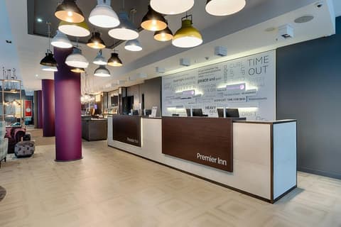 Premier Inn Berlin Alexanderplatz, Reception