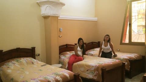 Pyramids Luxor Hotel, Room