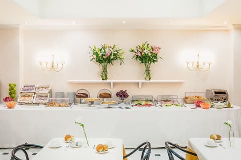 Raeli Hotel Luce, Breakfast area