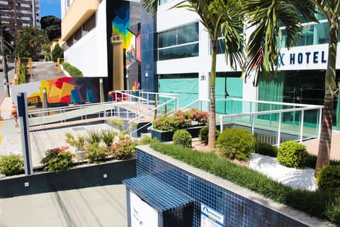 Aquarena Hotel, Porch