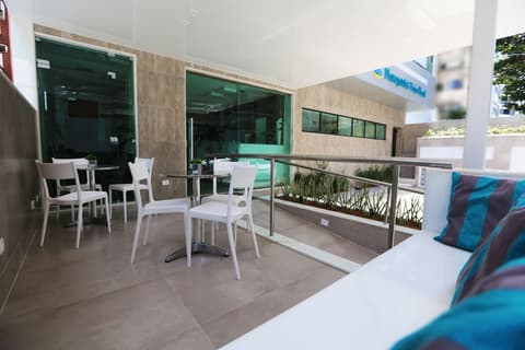 Rede Andrade Navegantes, Terrace/patio