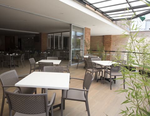 Hotel Vivre, Restaurant