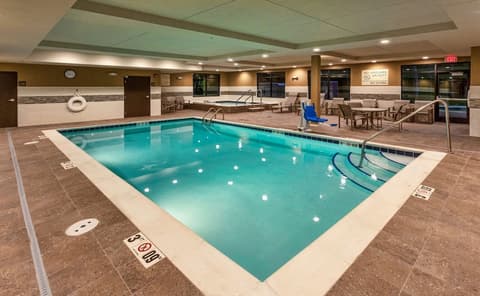 Hampton Inn & Suites Duluth North/Mall Area, Pool