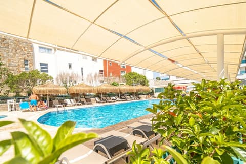 Tiana Beach Resort - All Inclusive, Outdoor pool