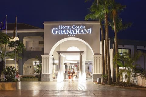 Hotel Colón Guanahaní Adults Only, Front of property - evening/night