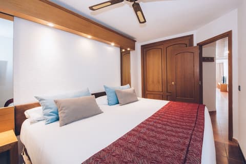 Iberostar Selection Jardín del Sol Suites - Adults Only, Room