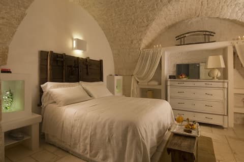 Masseria Salinola, Room