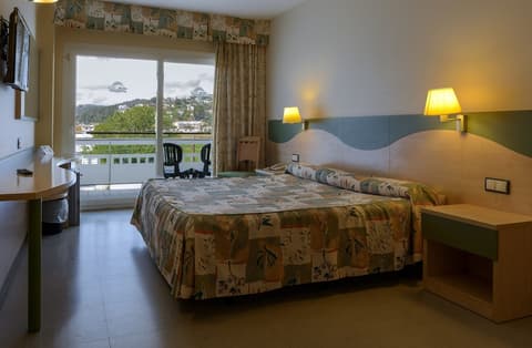 ALEGRIA Caprici Verd, Room