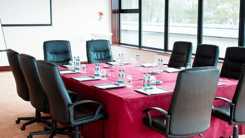 Harvey's Point Hotel, Meeting facility