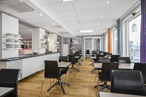 Sure Hotel by Best Western Stockholm Alvsjo, Breakfast area