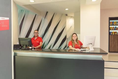 CLH SUITES Copacabana Domingos Ferreira, Lobby