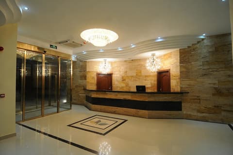 Tetra Tree Hotel, Reception