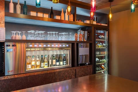 Hotel B55, Bar (on property)