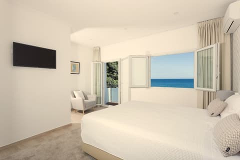Beach House by Azores Villas, Room