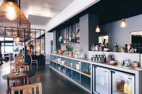 Eyja Guldsmeden Hotel, Restaurant