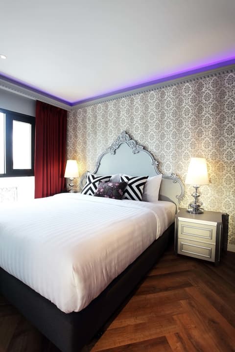 Villa de Khaosan, Room