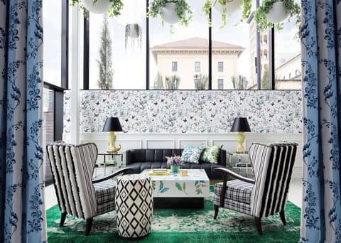 Graduate by Hilton Nashville, Lobby