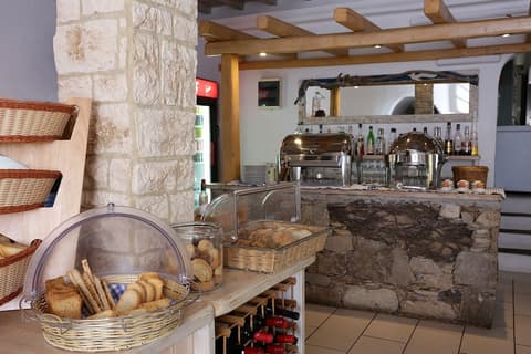 Albatros Club Mykonos, Breakfast area