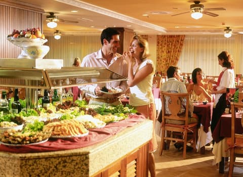 Hotel Riu Oliva Beach Resort - All Inclusive, Buffet