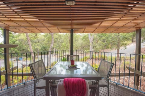 Kingfisher Bay Resort, Room