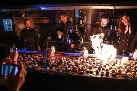 Hotel MANI by AMANO, Restaurant