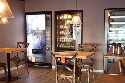 Hotel Acta Madfor, Cafe