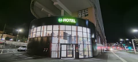 B&B HOTEL Nice Aéroport, Front of property