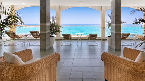 Bull Dorado Beach & Spa - All Inclusive, Lobby sitting area