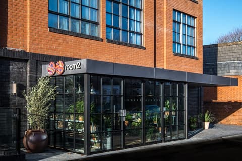 room2 London Chiswick Hometel, Exterior