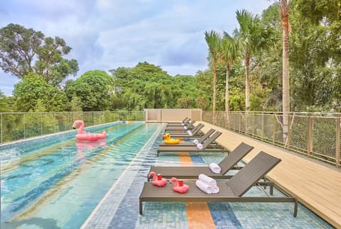 lyf One-North Singapore, Outdoor pool