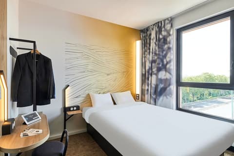 B&B HOTEL Argenteuil, Room