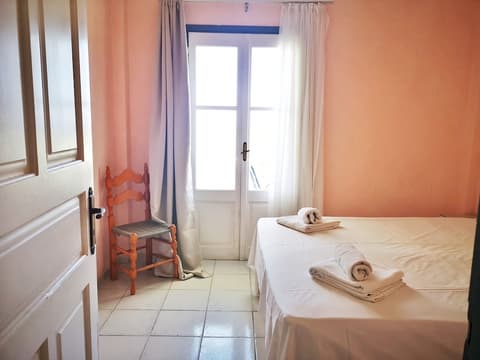 Kassandra Garden Residence, Room