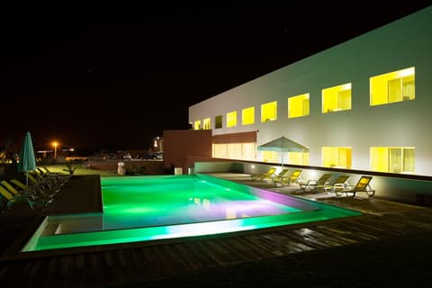 Monte Filipe Hotel & Spa, Outdoor pool