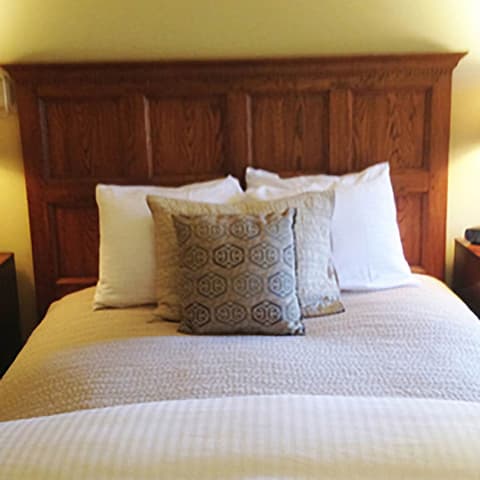 The Morgan State House, Room