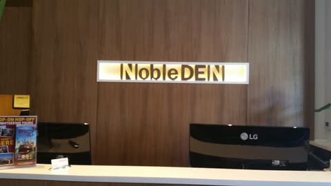 NobleDEN Hotel, Reception