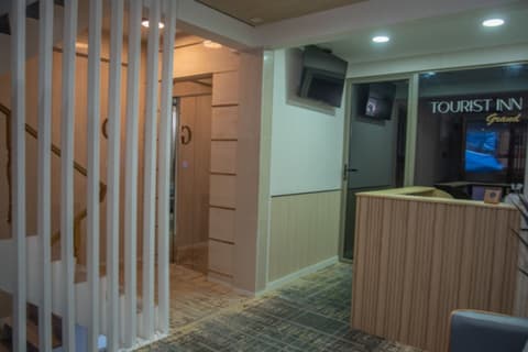 TOURIST INN GRAND, Reception