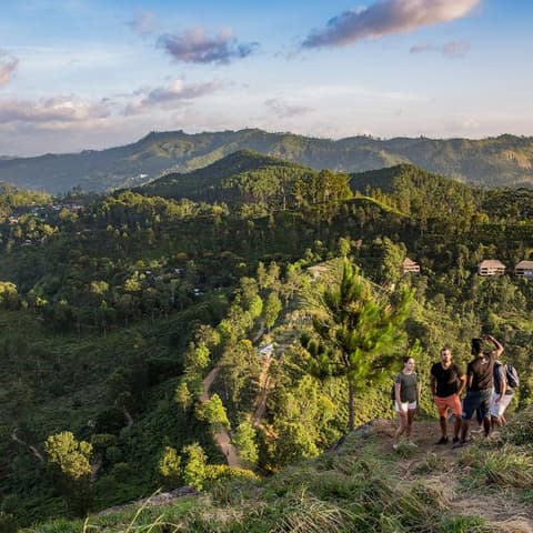 Sri Lanka: Spice Gardens & Seasides