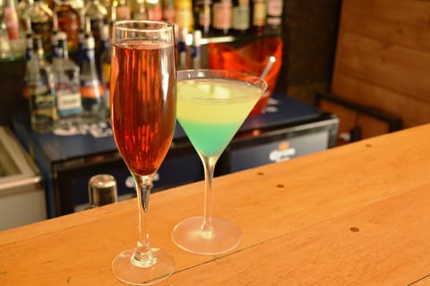 Diego de Velazquez, Bar