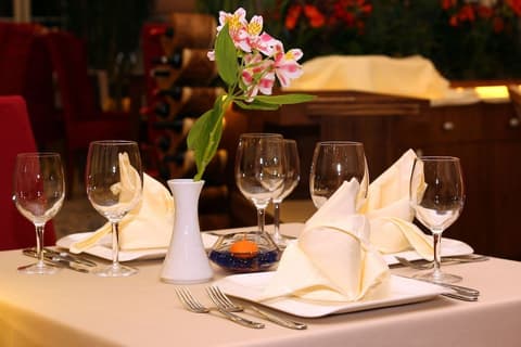 BOUTIQUE RESTORANT GLORIA, 