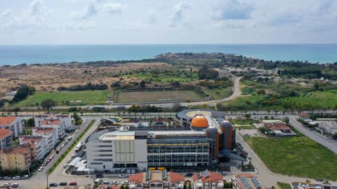 Arnor De Luxe Hotel & Spa, 