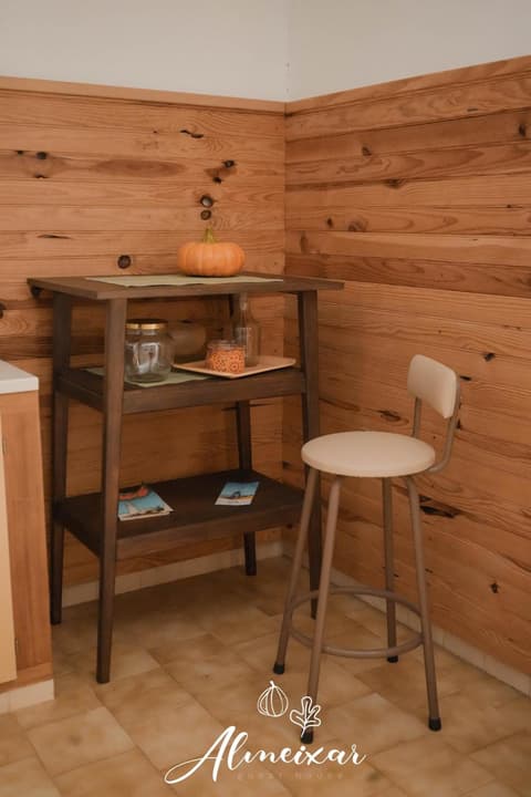 Guest House Almeixar, 