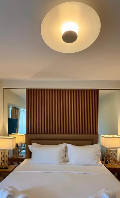 One 360 Skyline Athens Penthouses, 